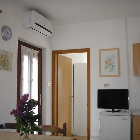 Barbara Apartment