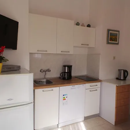 Διαμέρισμα Barbara *